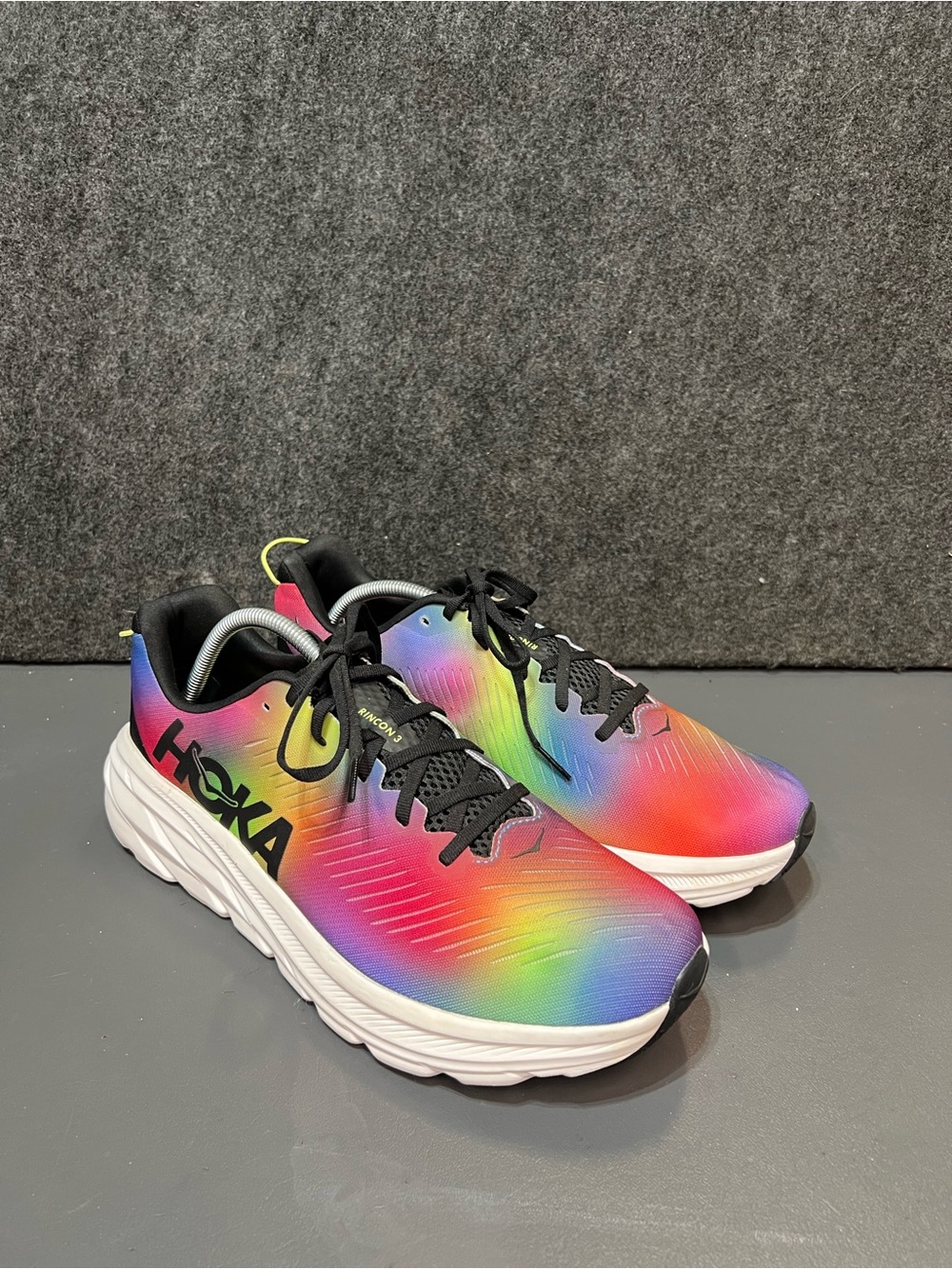 HOKA Men's Rincon 3 Running Shoes Size 11.5 - Picture 4 of 14